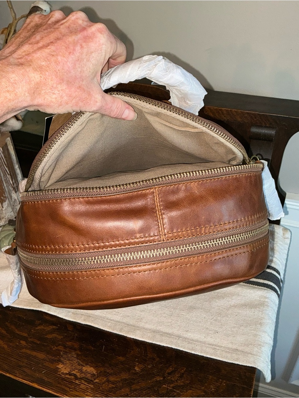 NWT Frye Melissa Leather Large Backpack Luggage Sleeve Cognac Brown MSRP $348 - Picture 11 of 15